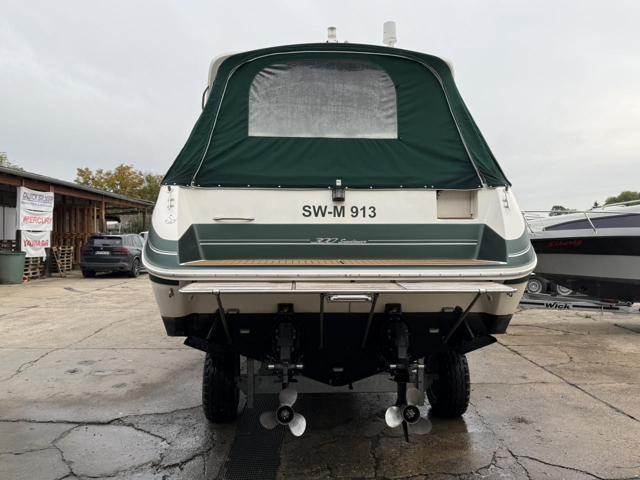 Sea Ray Sundancer 300