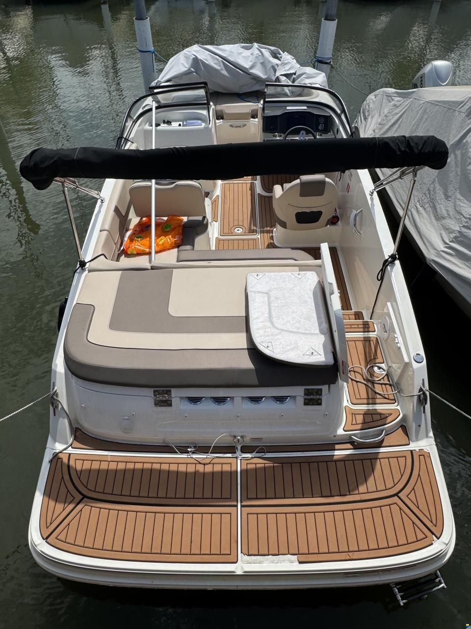 Bayliner VR5E