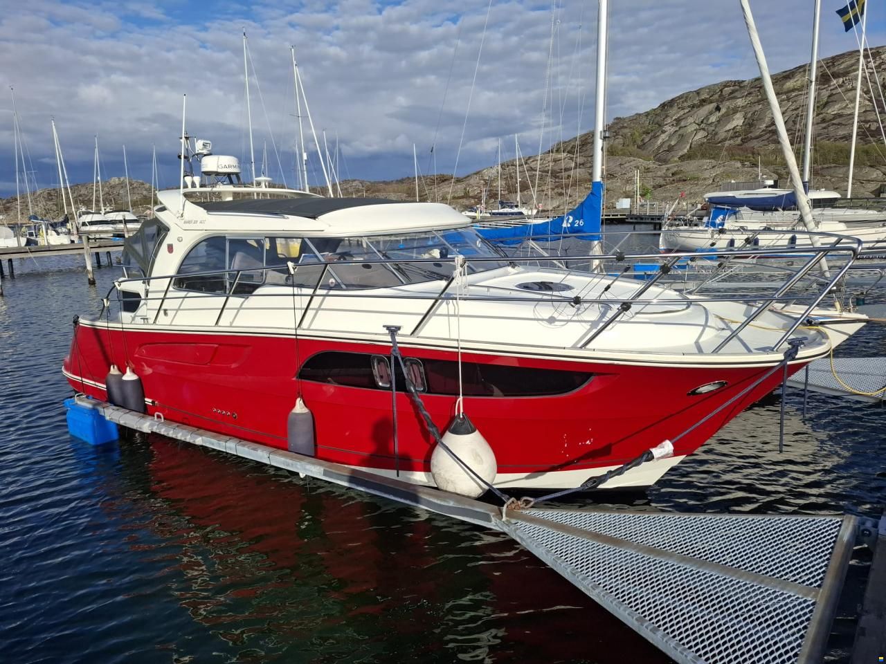 Marex 320ACC