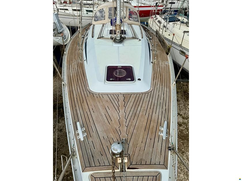 Grand Soleil 37