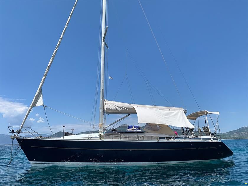 Grand Soleil 37