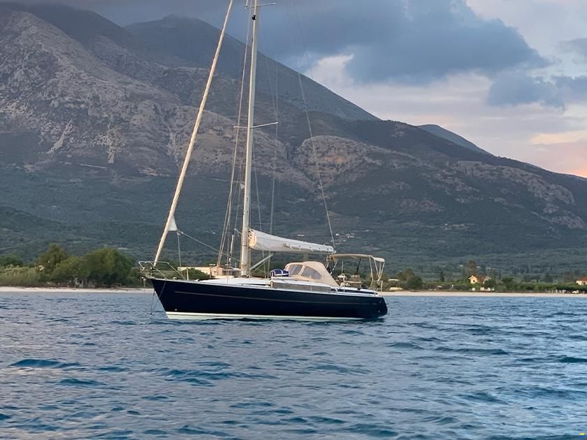 Grand Soleil 37