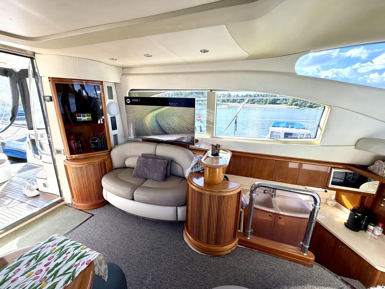 Azimut 46 Fly