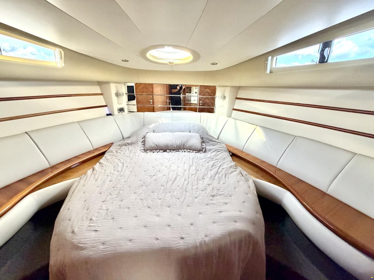 Azimut 46 Fly