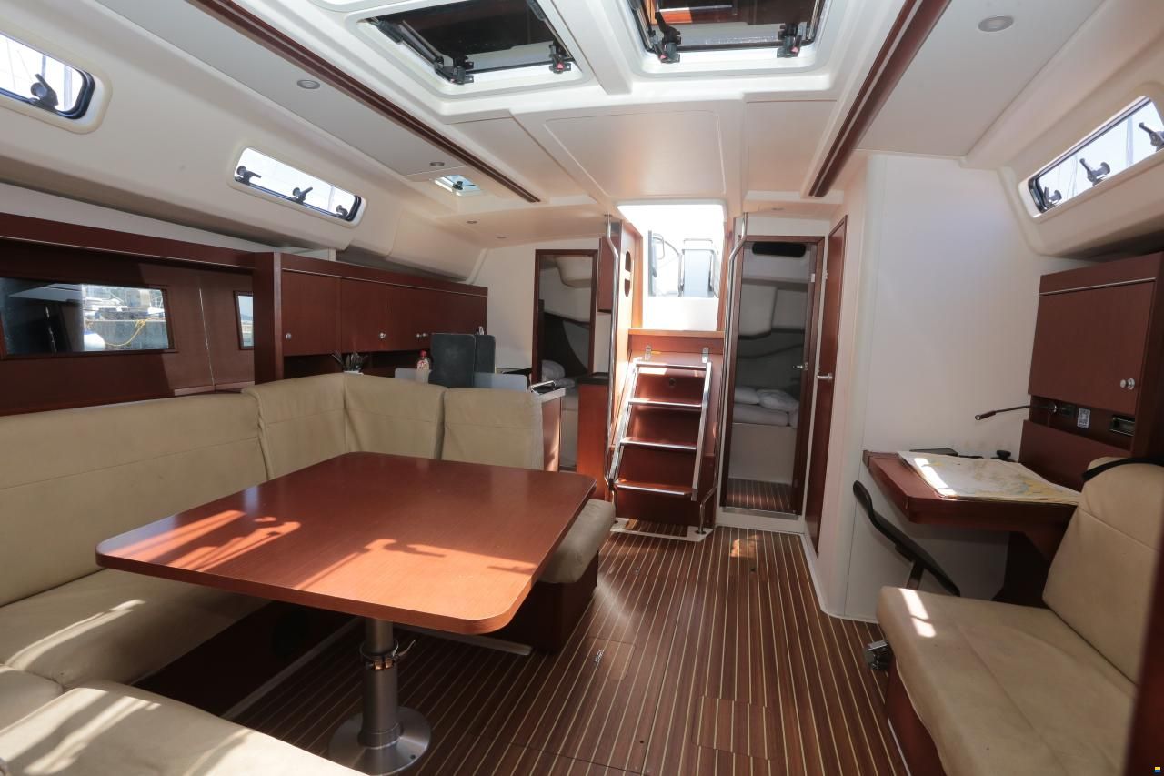 Hanse 455