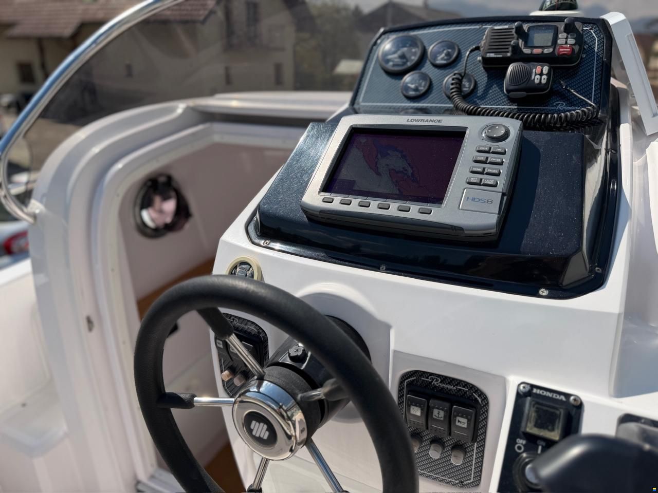 Ranieri Shadow 22