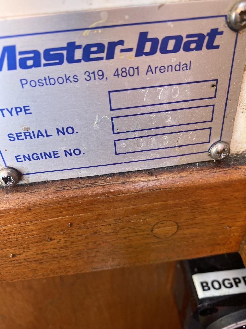 Master 770 TwinCab
