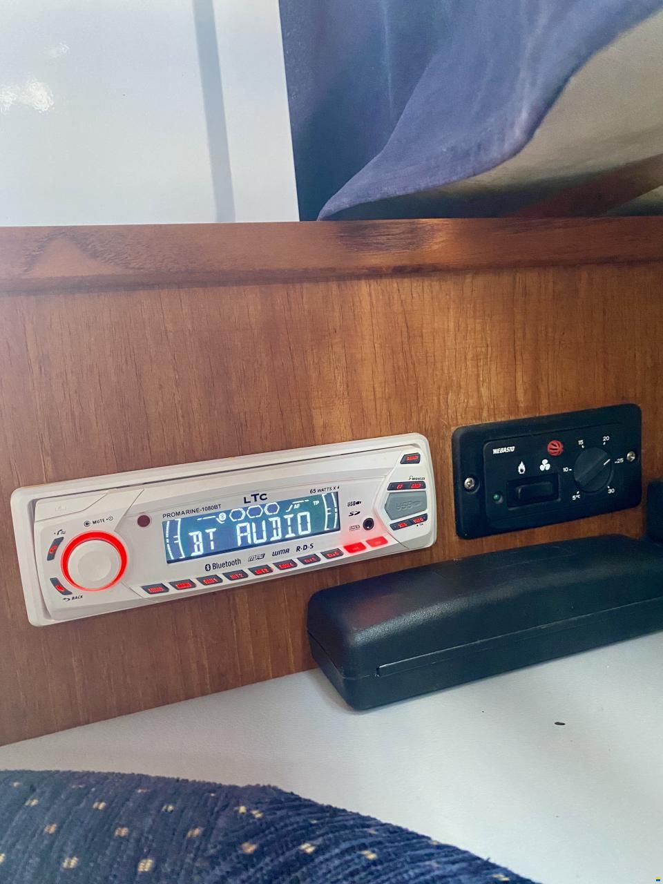 Master 770 TwinCab