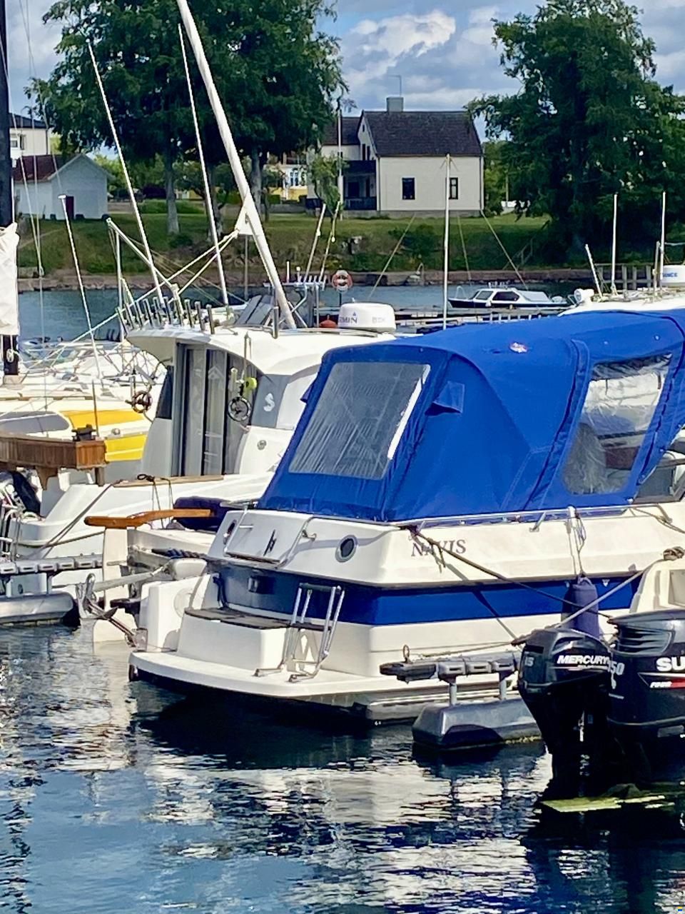 Master 770 TwinCab