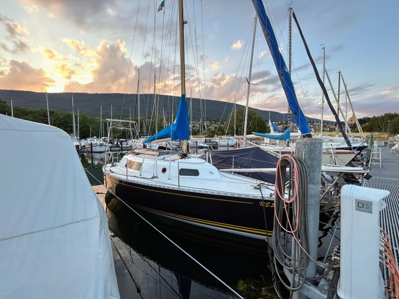 Yachting France Très beau voilier