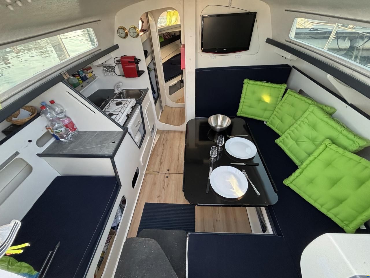 Yachting France Très beau voilier