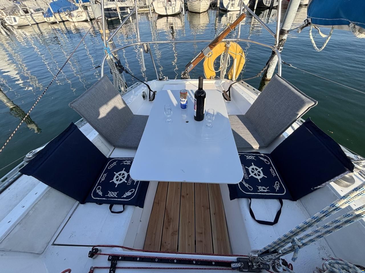 Yachting France Très beau voilier