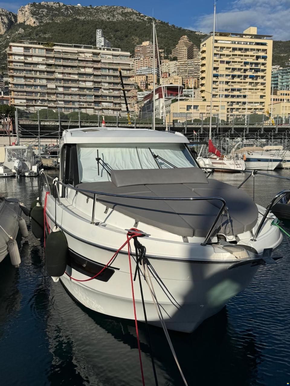 Beneteau Antares 9
