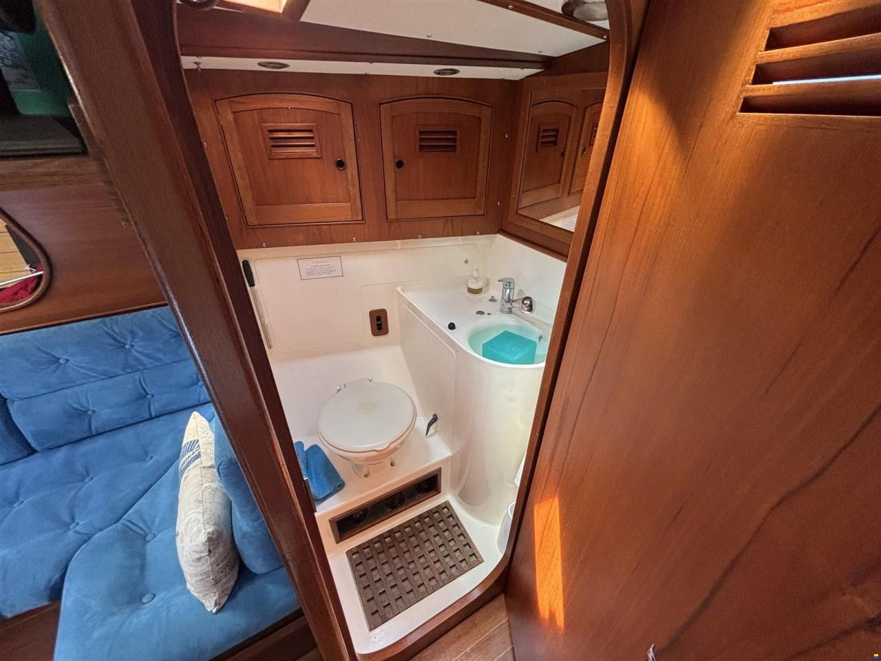 Jeremy Rogers Contessa 43
