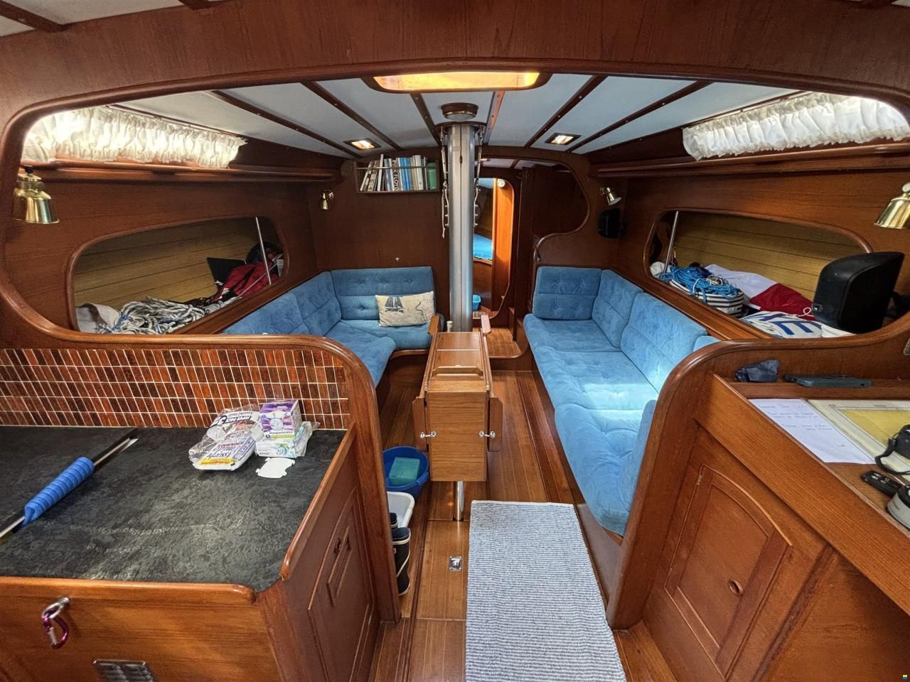Jeremy Rogers Contessa 43