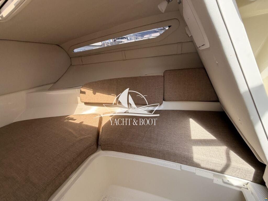 Bayliner VR 5