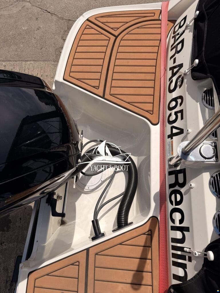 Bayliner VR 5