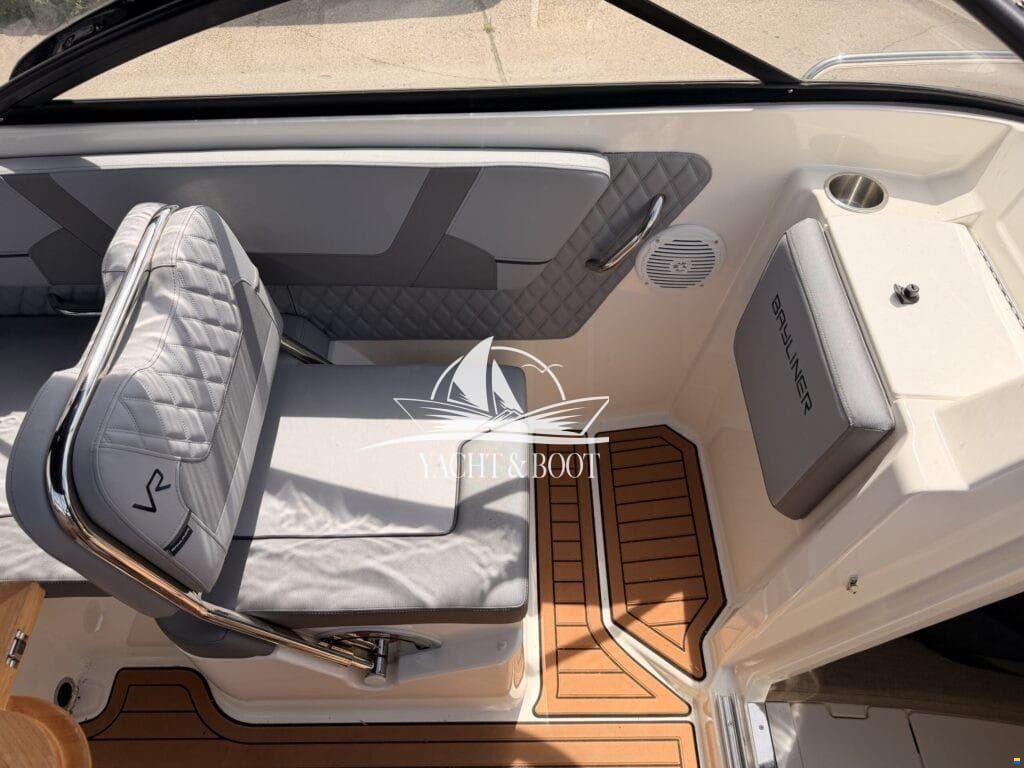 Bayliner VR 5