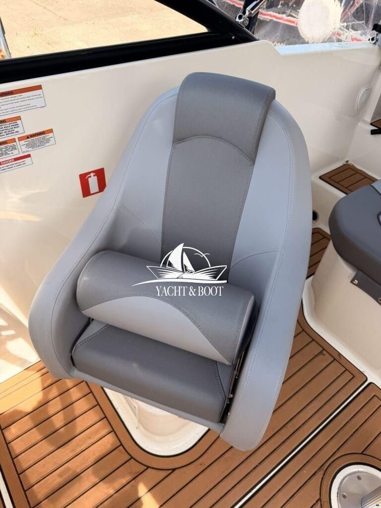 Bayliner VR 5