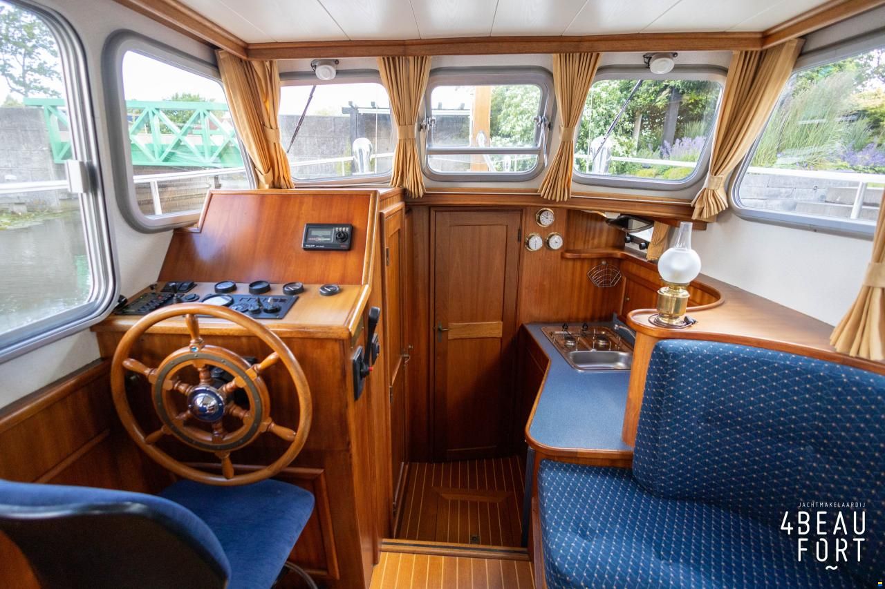 Jetten Bully 800