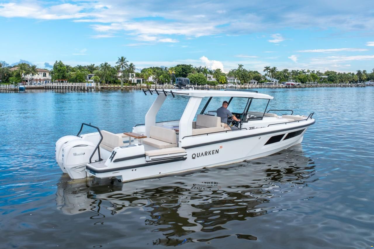 Quarken 35 Grand Tourer