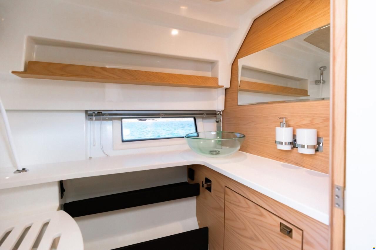 Quarken 35 Grand Tourer