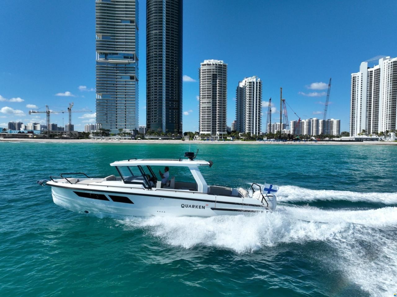 Quarken 35 Grand Tourer