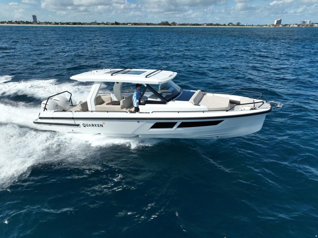 Quarken 35 Sport Tourer