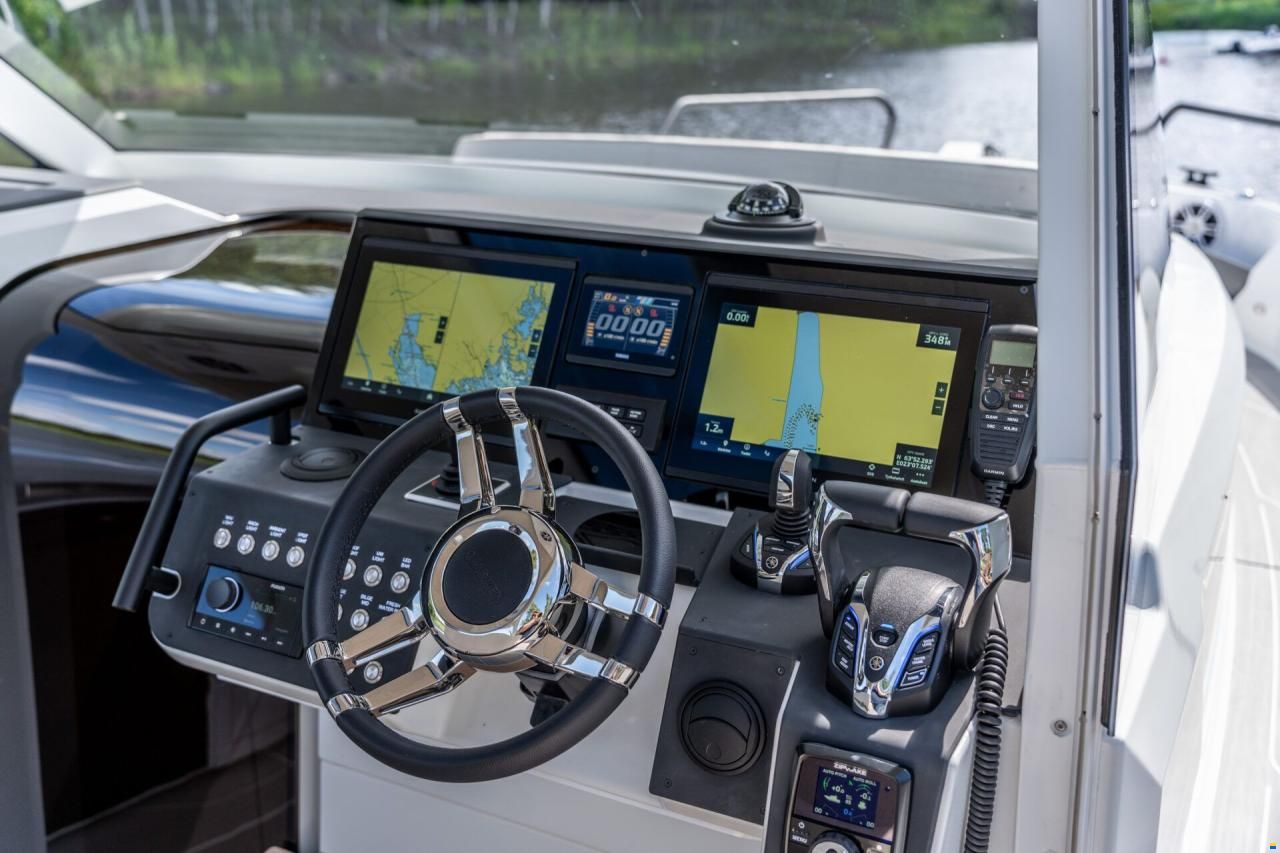 Quarken 35 Sport Tourer