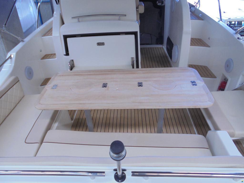 Quicksilver Activ 875 Sundeck mit 400PS