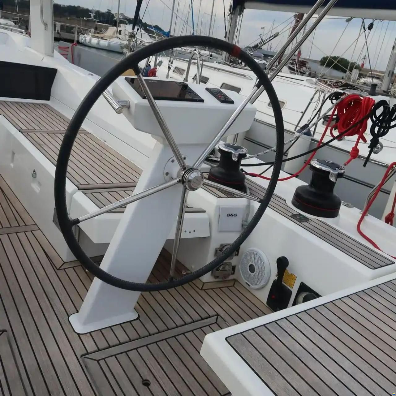 Beneteau Oceanis 51.1