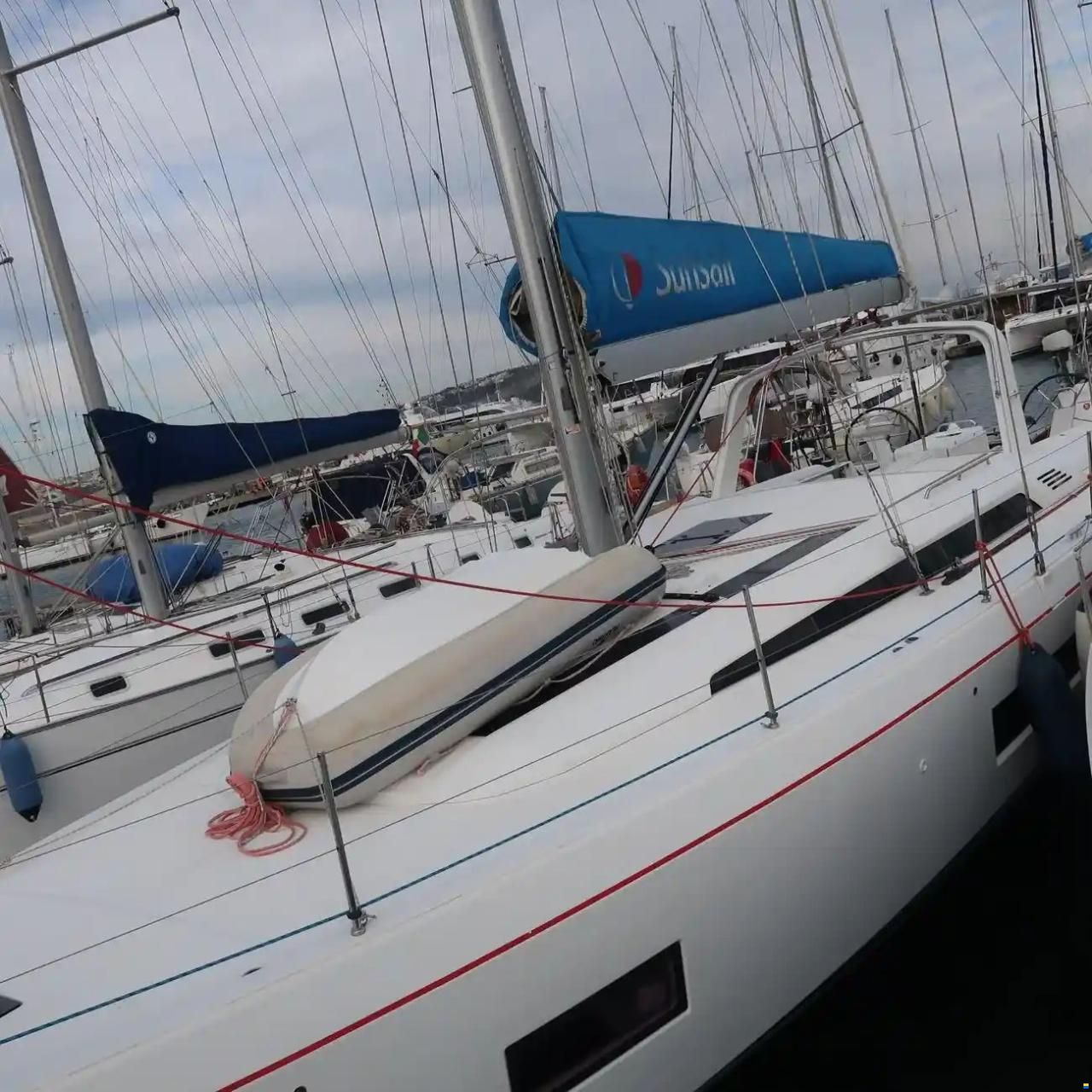 Beneteau Oceanis 51.1