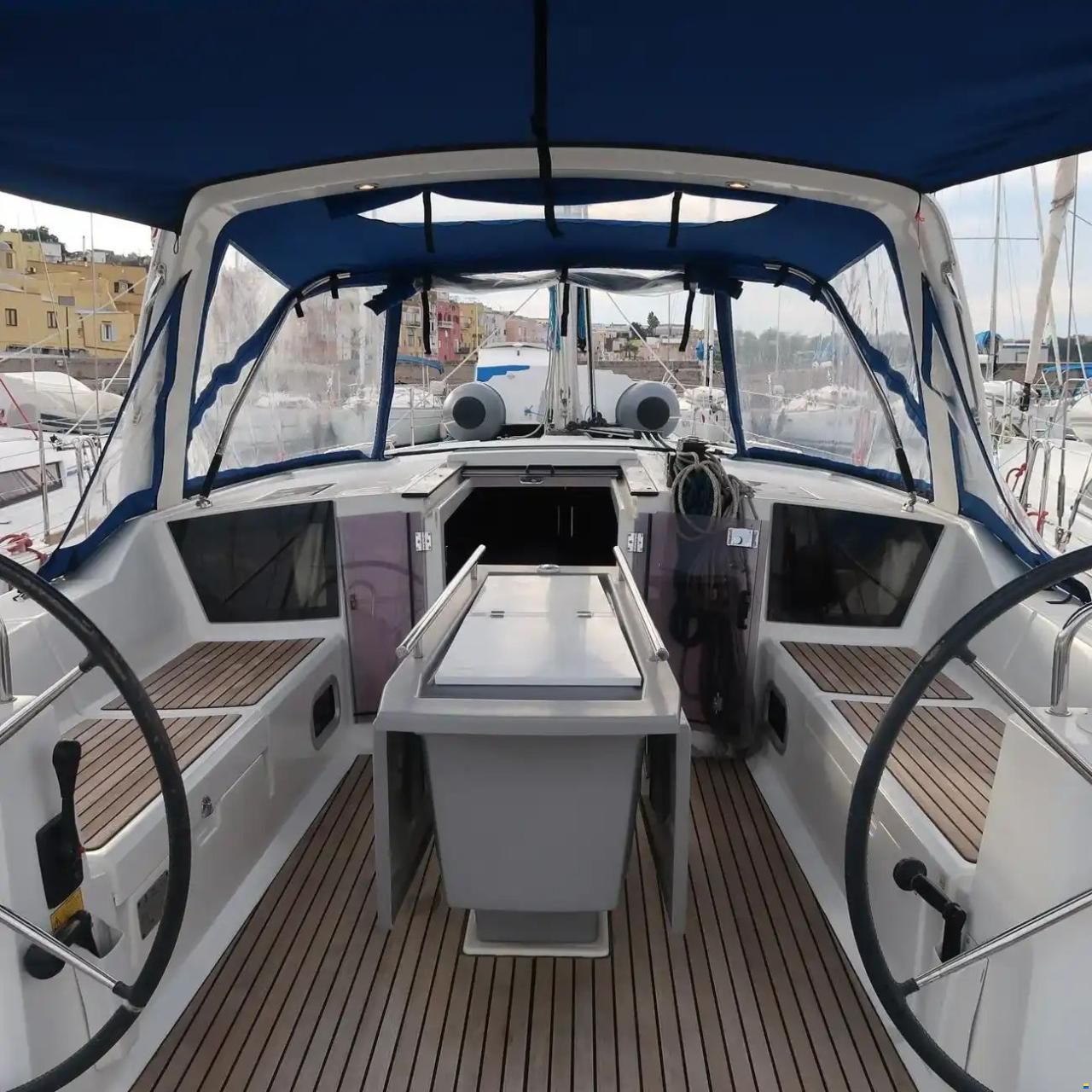 Beneteau Oceanis 41.1