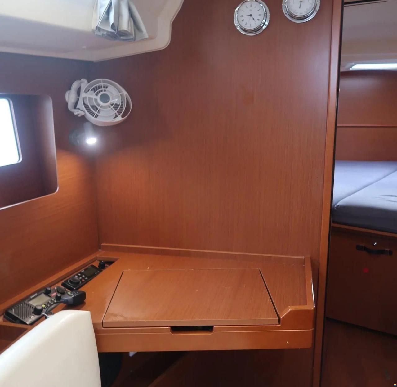 Beneteau Oceanis 41.1