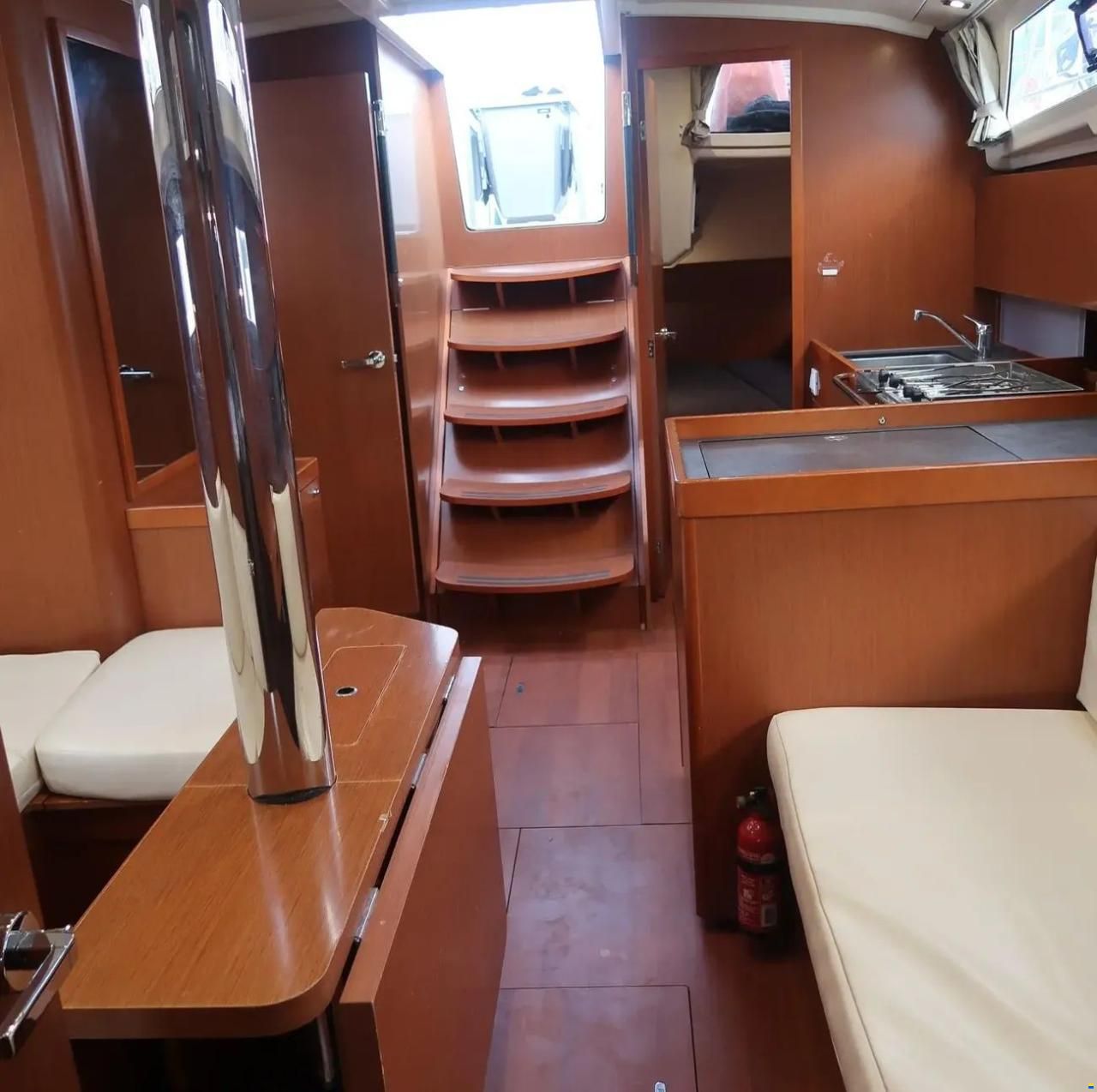 Beneteau Oceanis 41.1