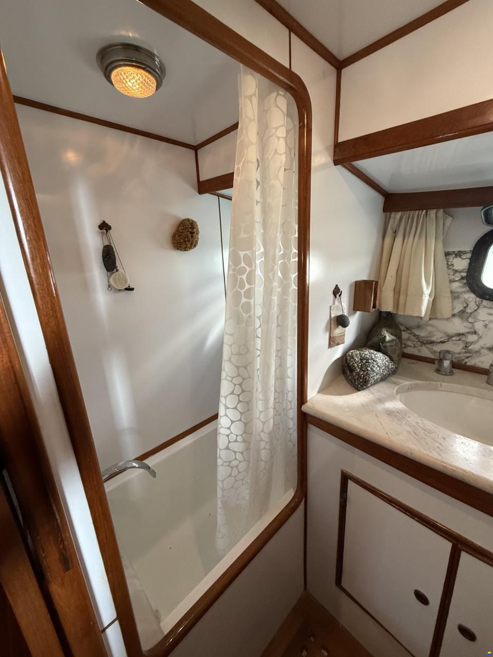 Blue ocean 50