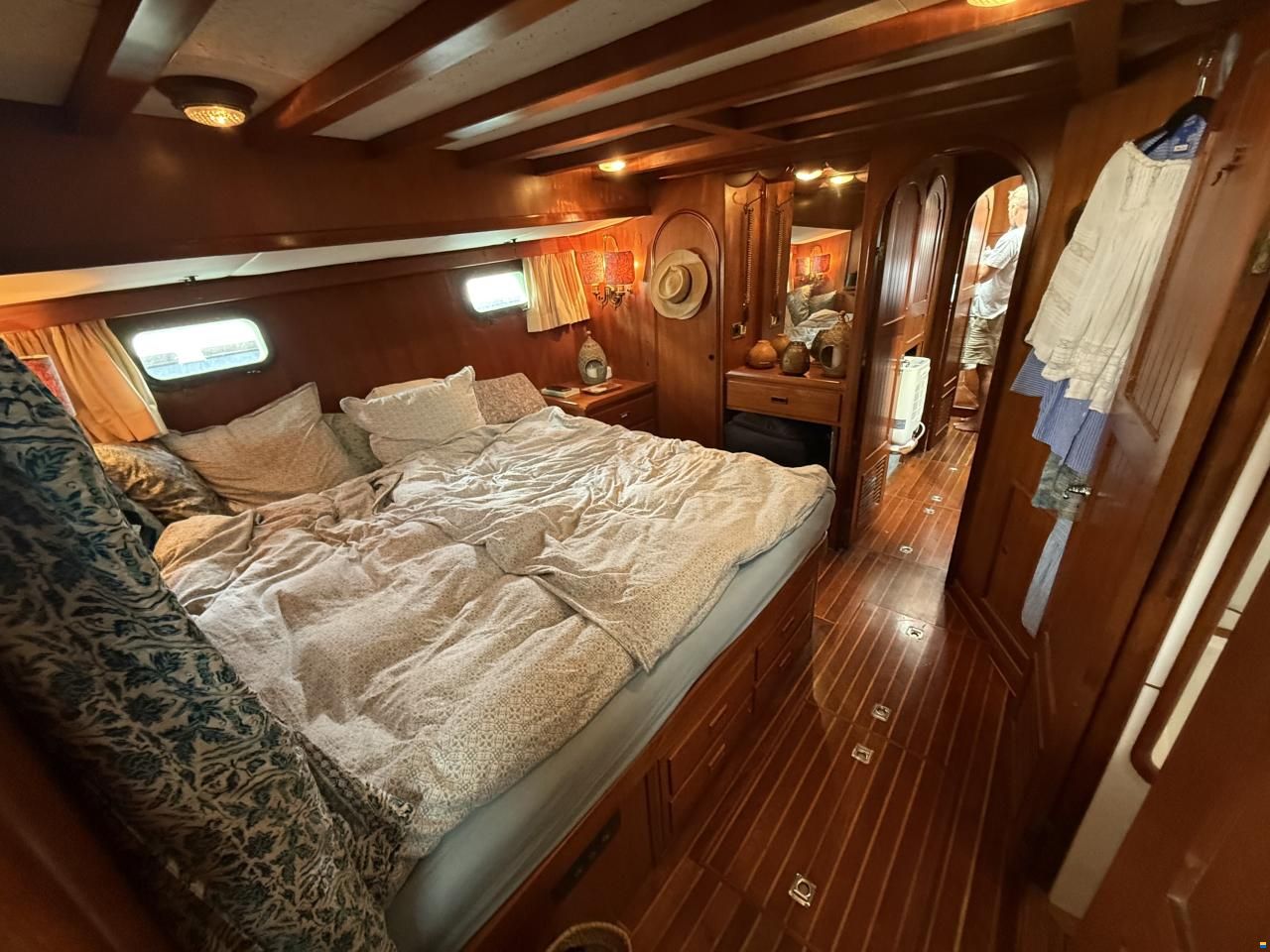 Blue ocean 50