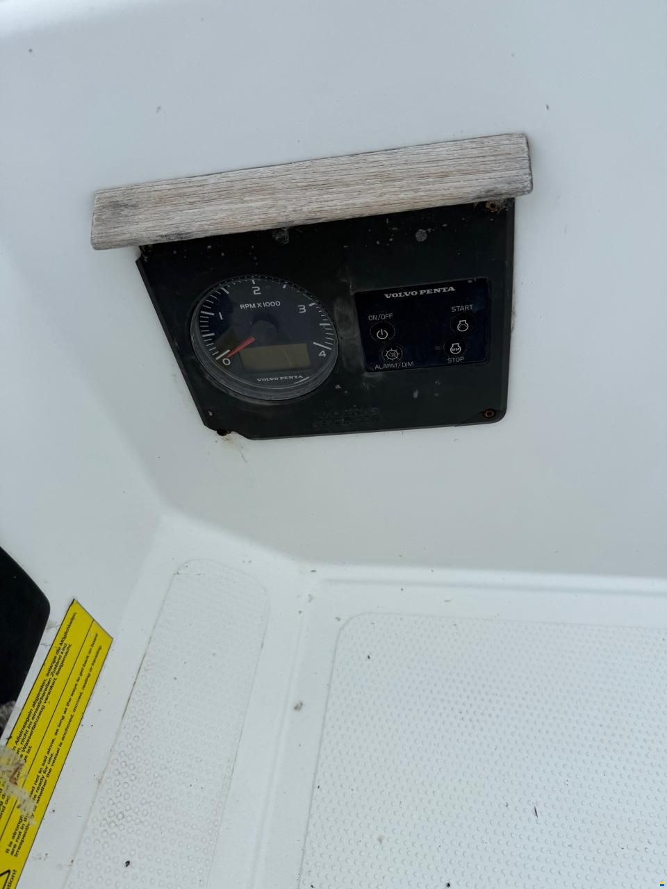 Hanse 325
