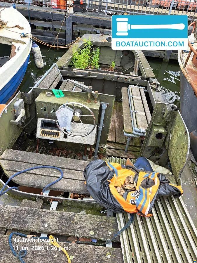 Legerboot 800