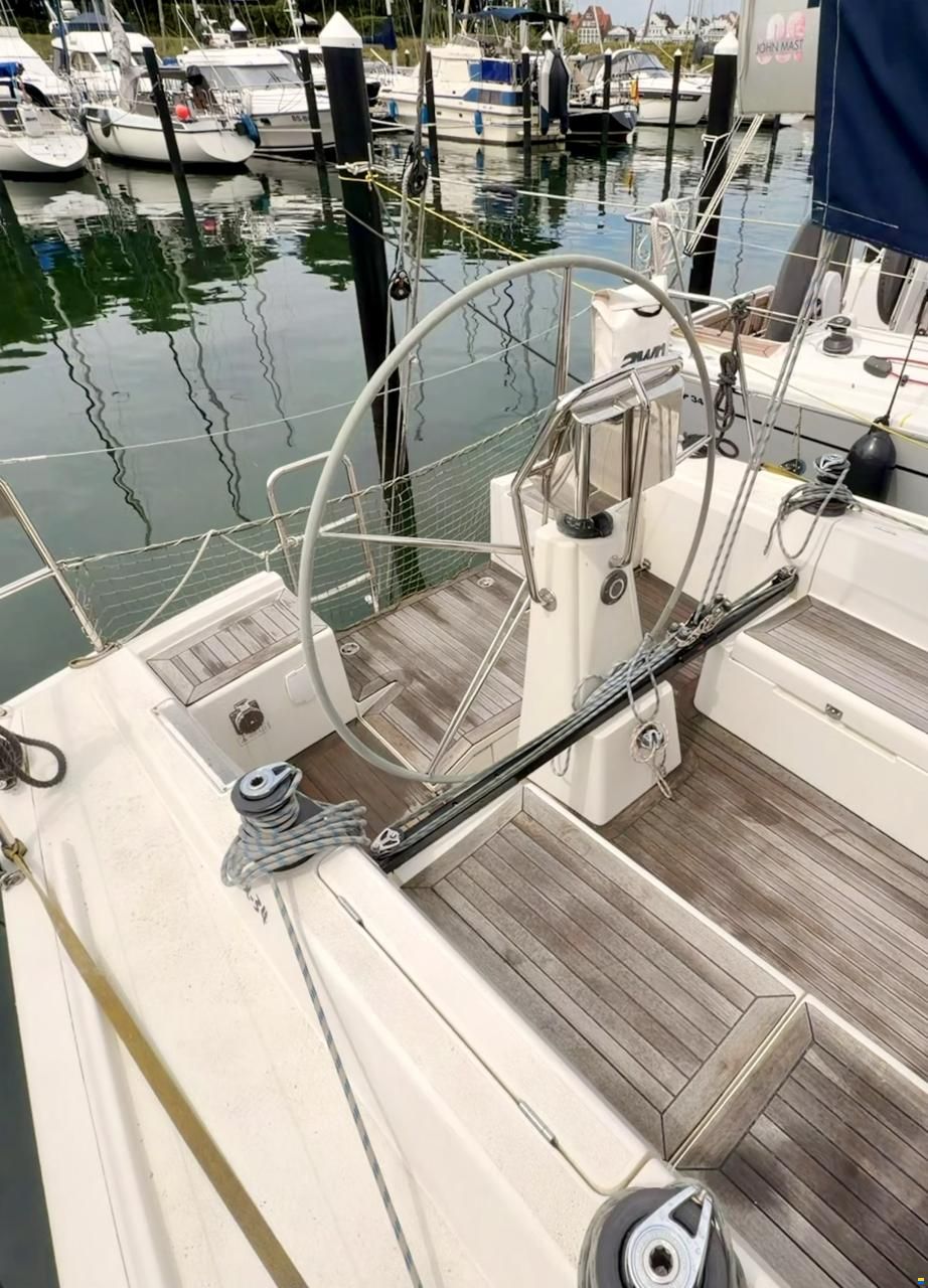 X-Yachts X-34