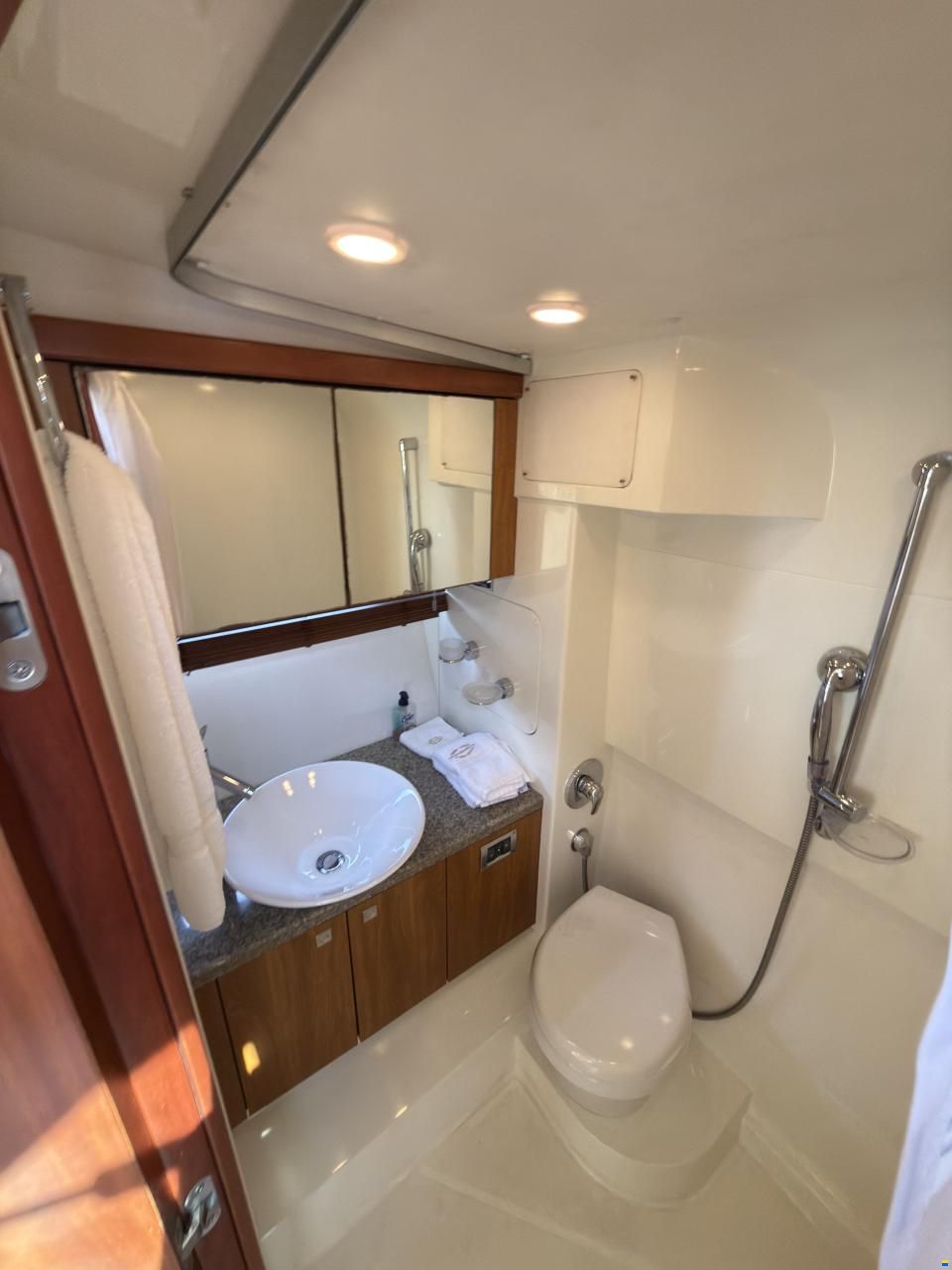 Sunseeker Superhawk 43