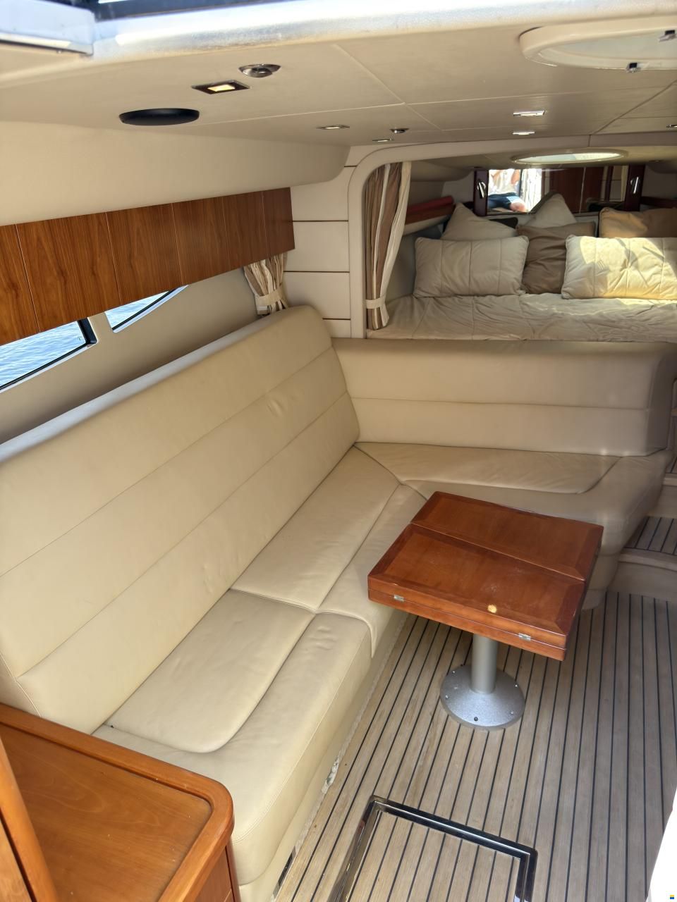 Sunseeker Superhawk 43