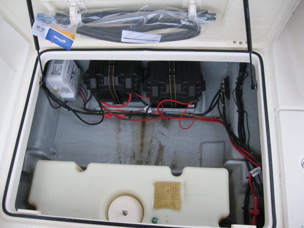 Quicksilver Activ 675 Weekender m/Mercury F150 hk XL