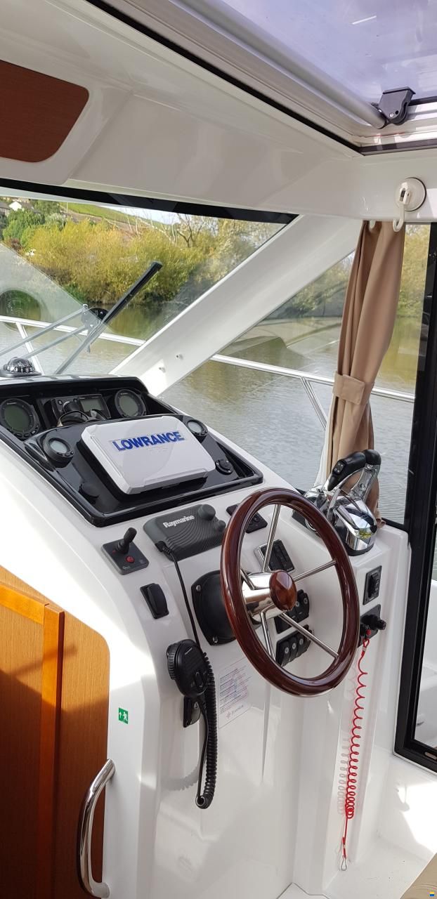 Jeanneau Merry Fisher 855