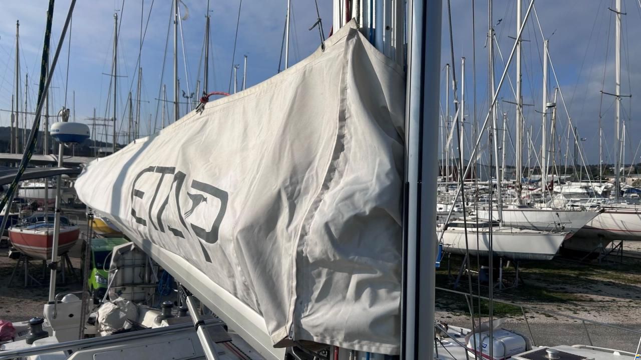 ETAP YACHTING 37S