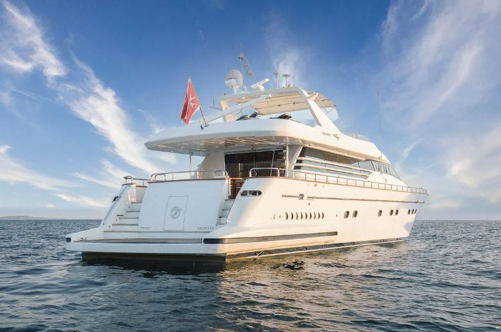 Falcon Yachts 91