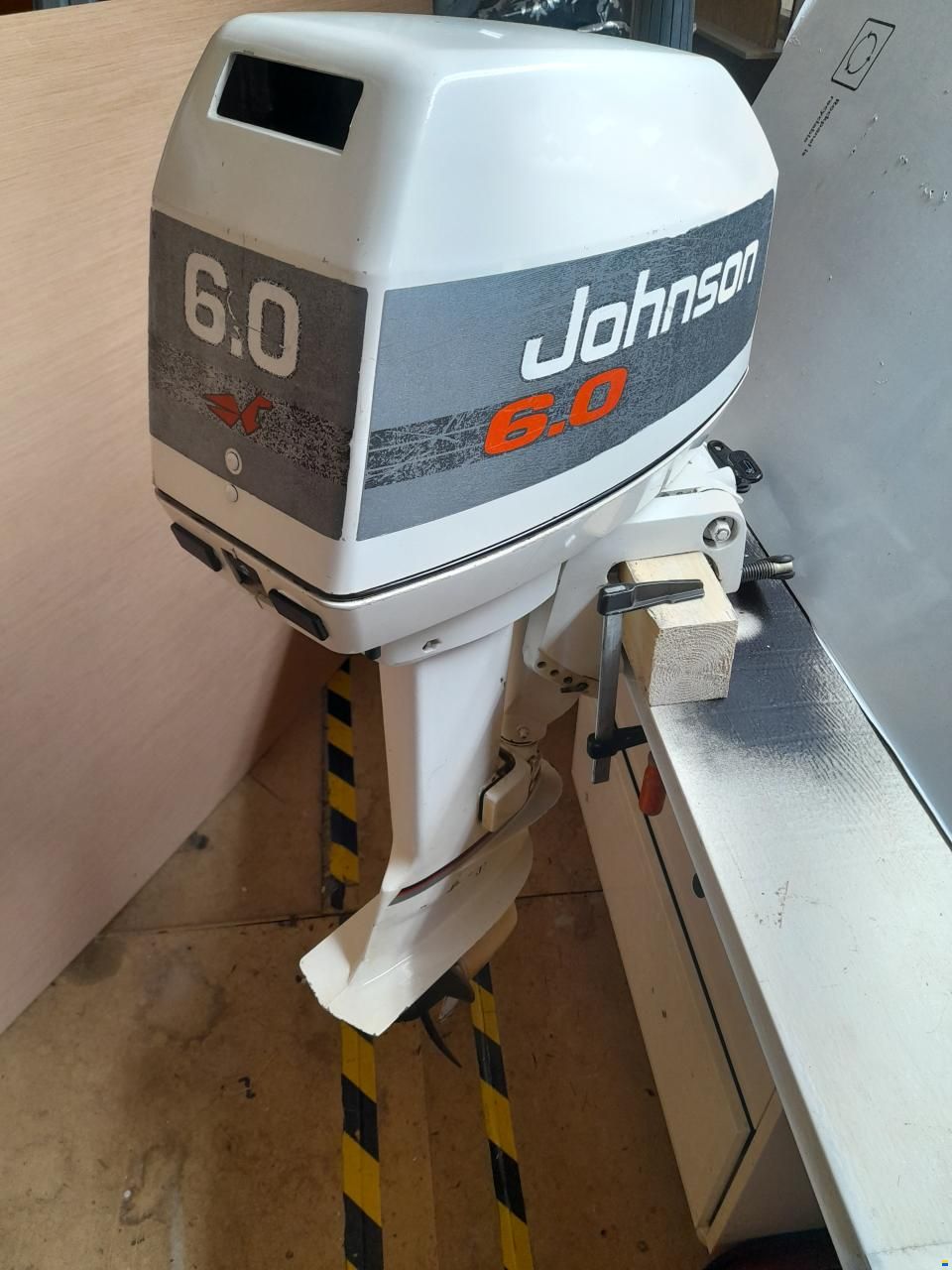 Johnson 6 pk