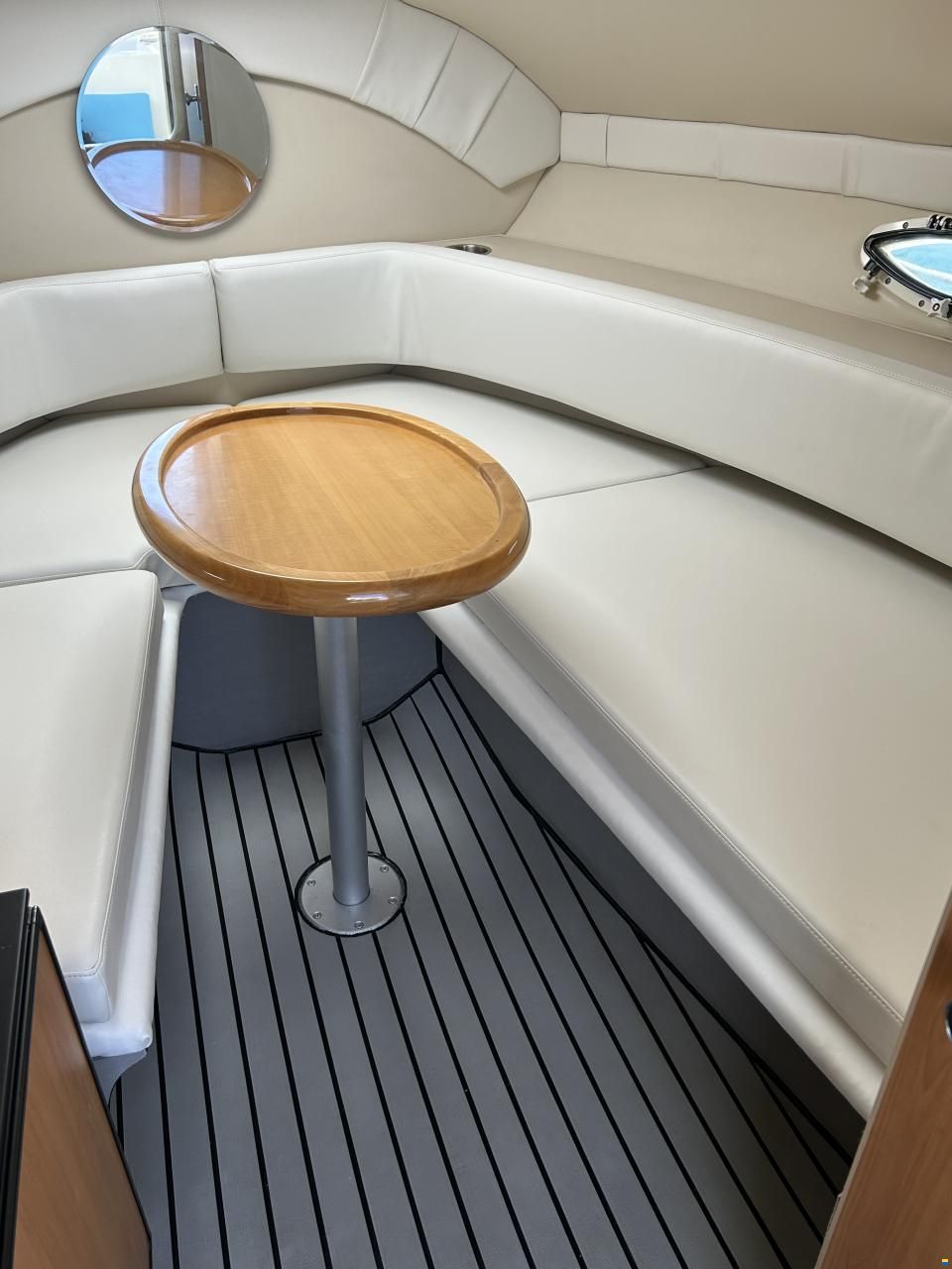 Glastron GT 249