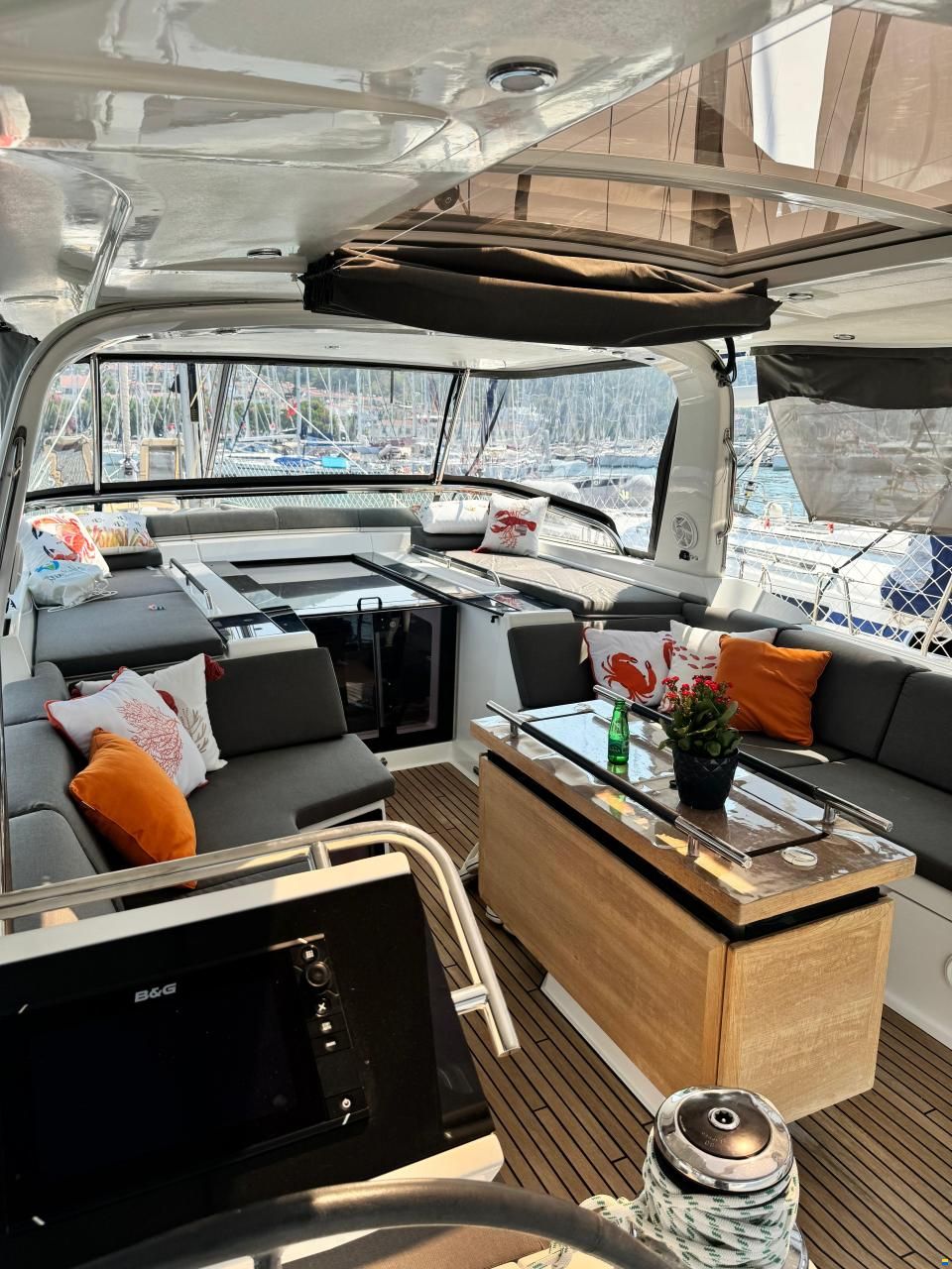 Beneteau Oceanis 55