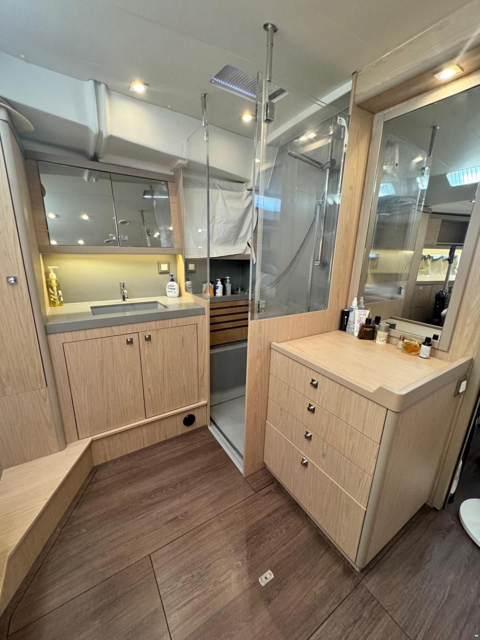 Beneteau Oceanis 55
